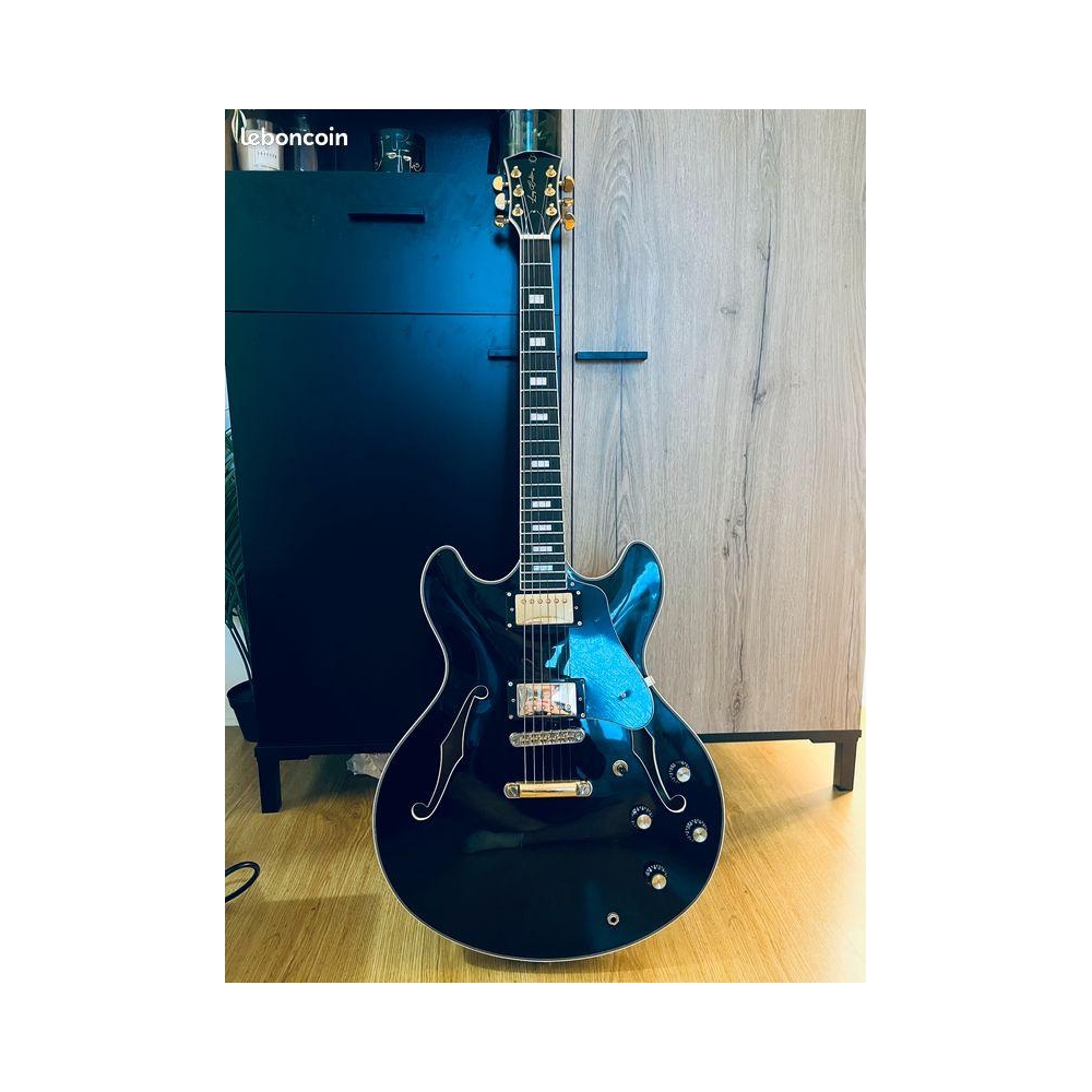 Sire Larry Carlton H7 y amplificador Fender Mustang LT25 - Excelente estado