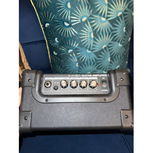 Gewa Pure Guitarra eléctrica + amplificador E-10 Neo