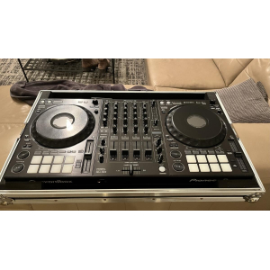 Pioneer DDJ-1000 + Flightcase