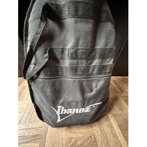 Ibanez GRG170DX + amplificador Fender G-DEC30 + accesorios