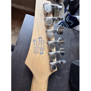 Ibanez GRG170DX + ampli Fender G-DEC30 + accessoires