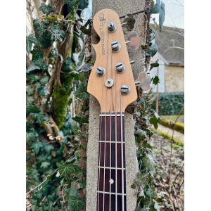 Left-handed bass - G&L L5500 1993