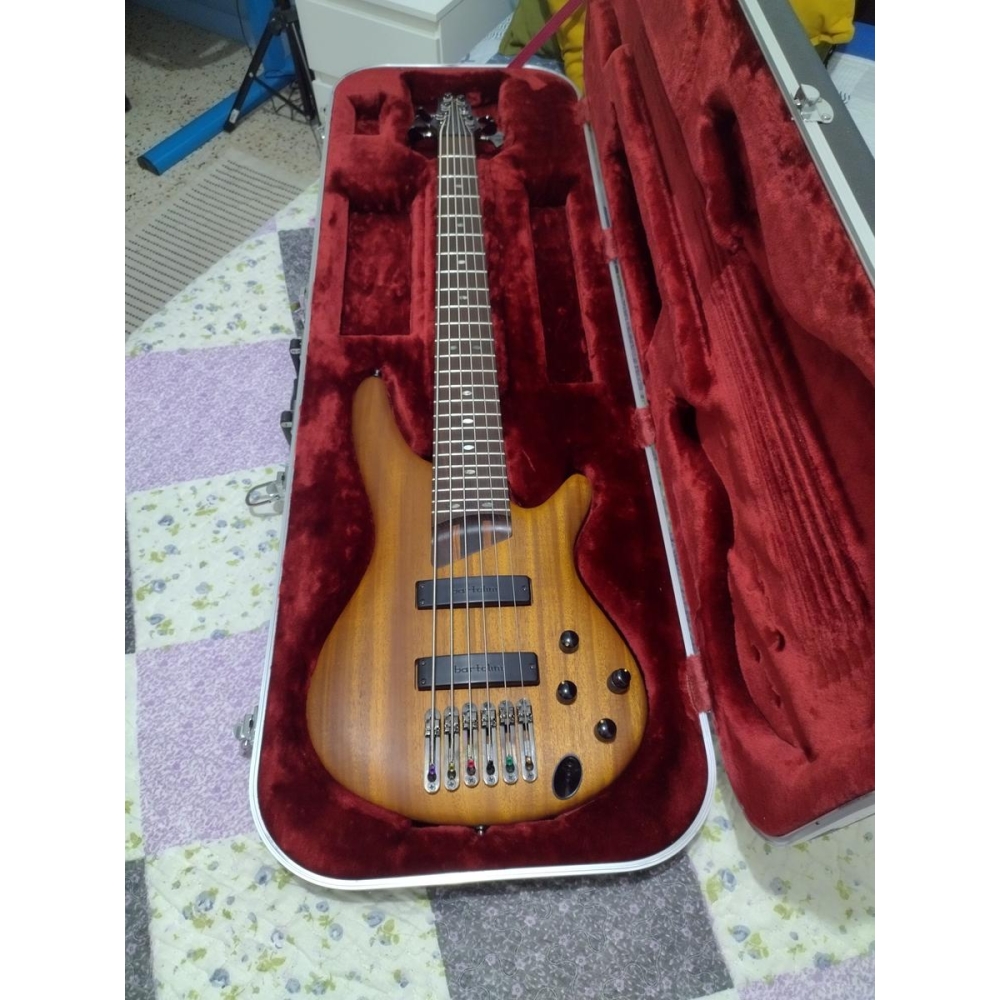 Ibanez SR4006E Prestige 6-String Electric Bass