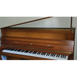 Schimmel Piano vertical
