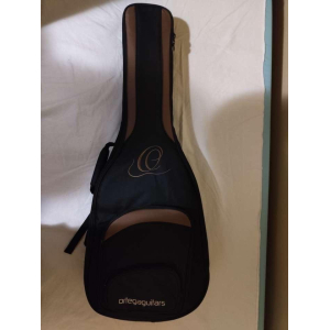 Ortega R121 guitarra clásica