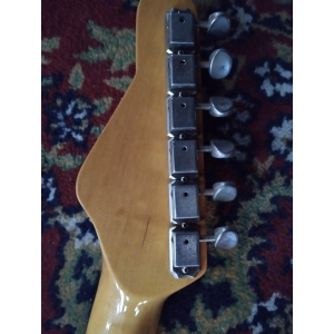 Vester Strat is a high-quality electric guitar model, perfect for both beginner and intermediate players. It features a classic
