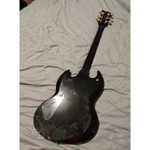 The ESP LTD Viper-256 is a versatile and high-quality electric guitar that is perfect for both beginners and experienced players