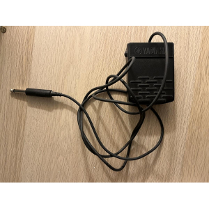 Yamaha P45 y accesorios - excelente estado