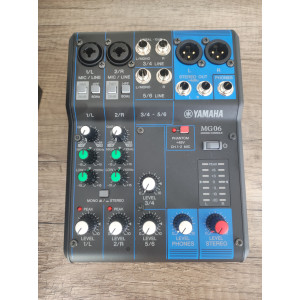 CONSOLE DE MIXAGE YAMAHA MG06