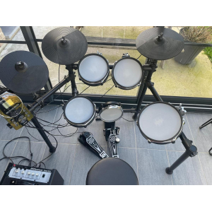 Electronic Drum Kit