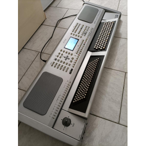 Ketron s80 teclado acordeón.