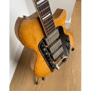 Airline Town & Country, signed by Yarol Poupaud