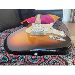Fender Stratocaster estándar