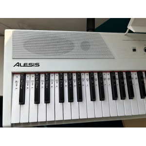 Alesis Récital - Piano digital blanco