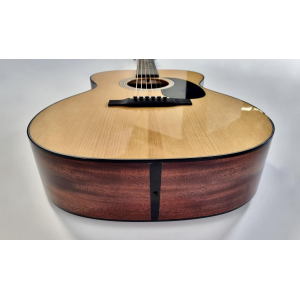 Martin OM-21 Natural 2012