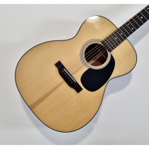 Martin OM-21 Natural 2012