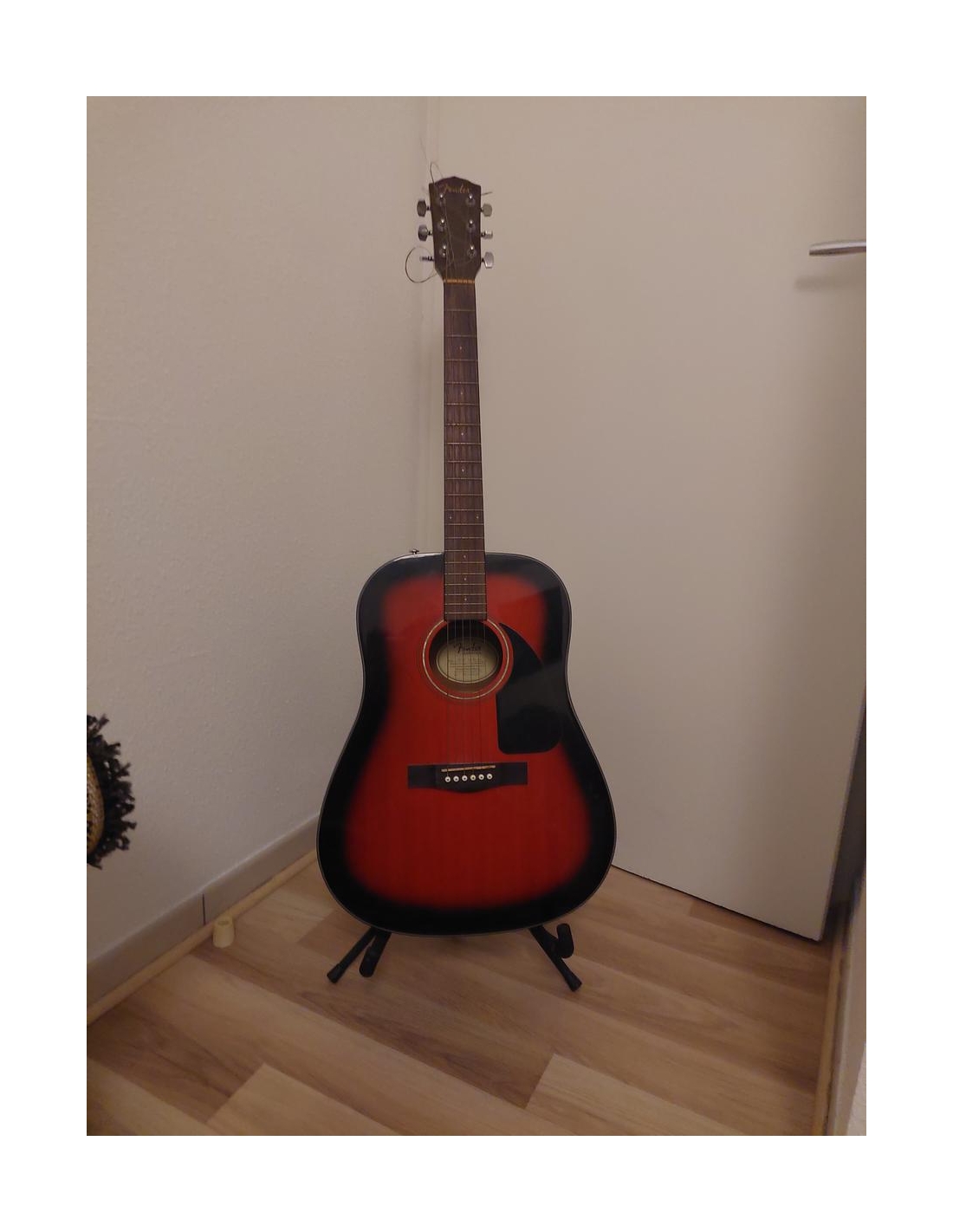 fender-cd-60-sunburst-