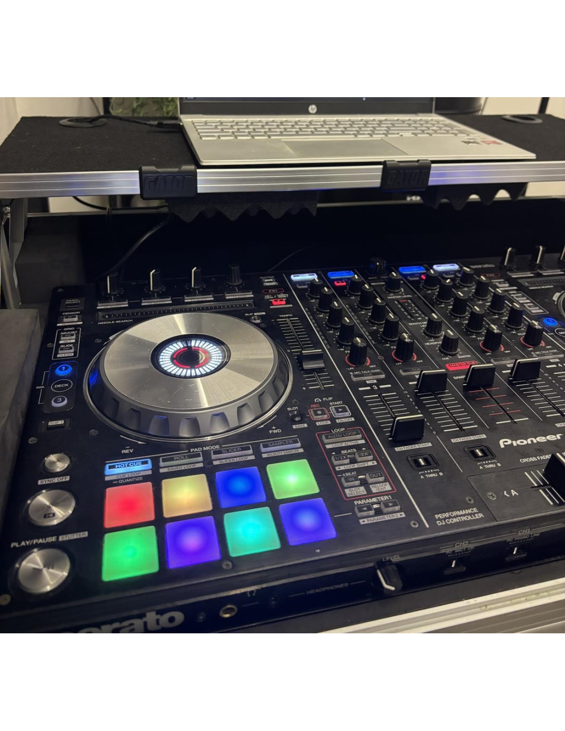 Pioneer DDJ SX2 + Flight Case