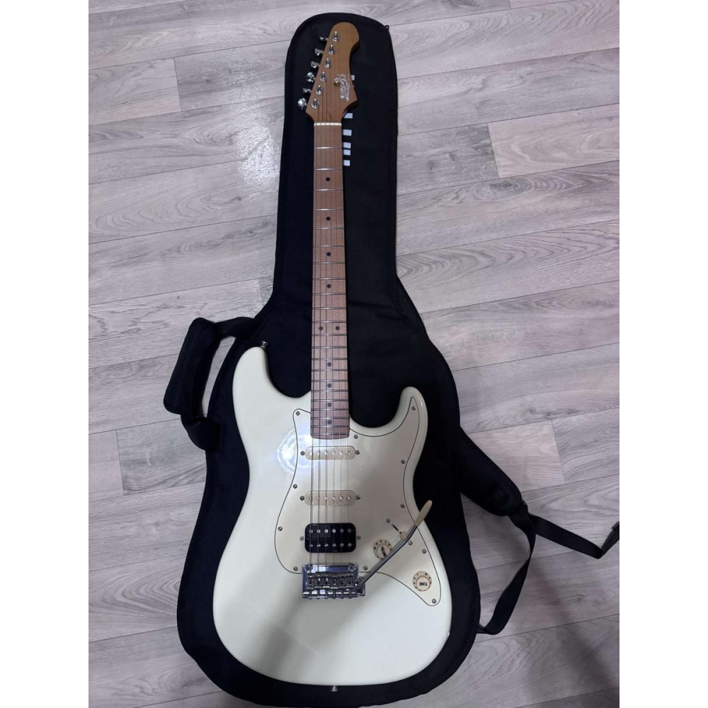 Electric Guitar Starter Pack