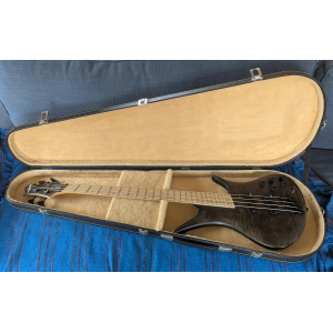 Legator Helio Bajo de trastes en abanico