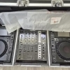 Pioneer CDJ 2000 + Pioneer DJM 750 mixer + speakers