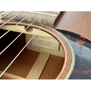 Martin 000-15M Mahogany 2011