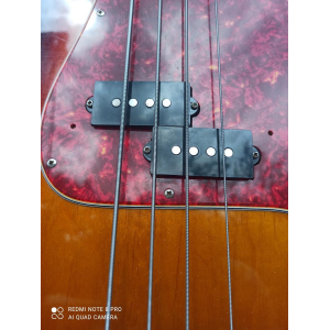 Fender Precision Bajo reedición Japón 1999