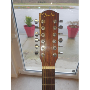 Guitarra acústica de 12 cuerdas Fender