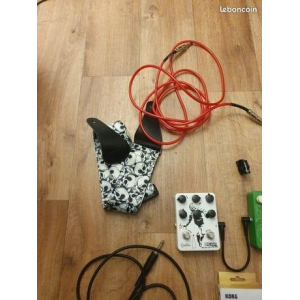 Epiphone Les Paul Clásica + Efectos Eagletone.