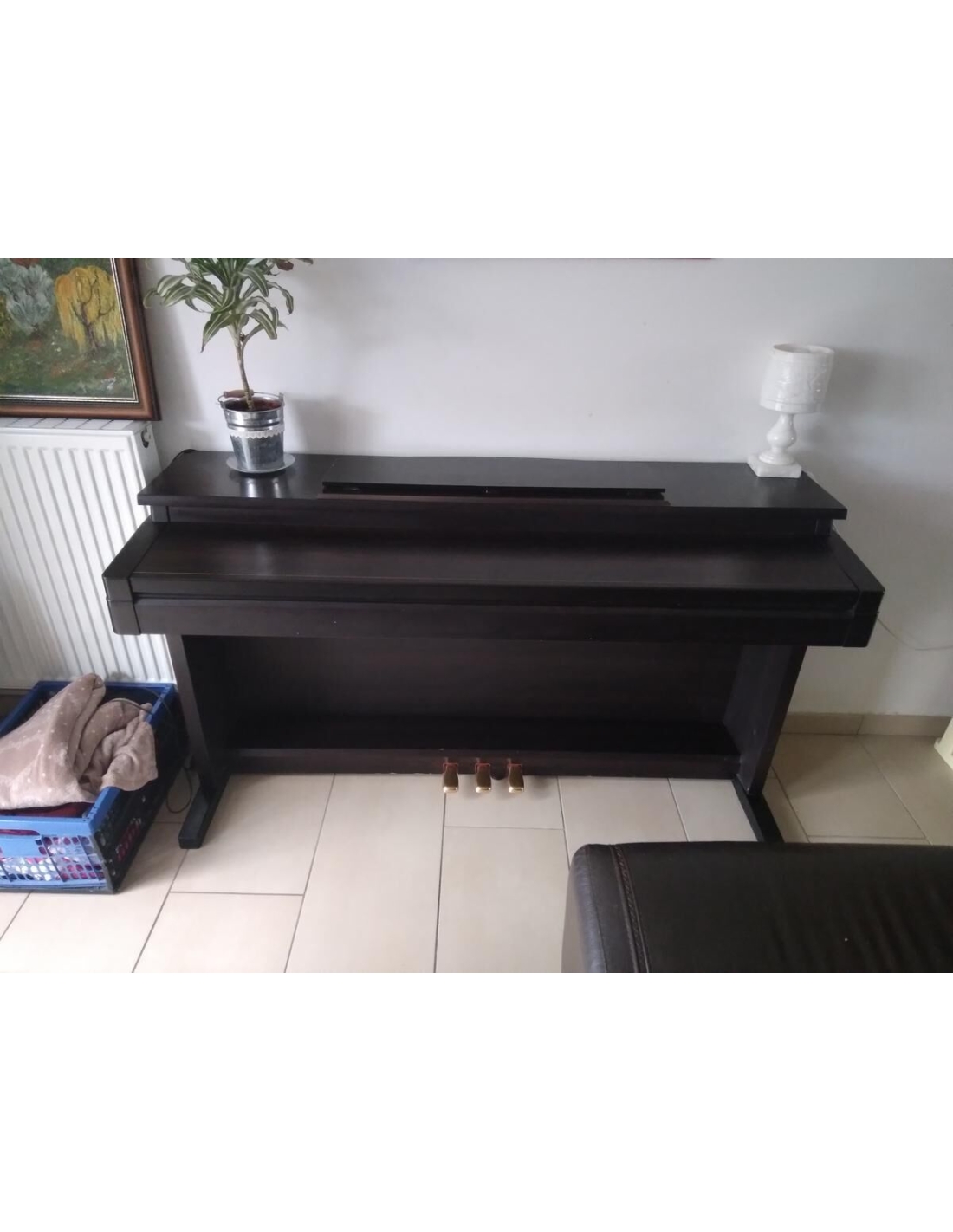 Roland HP-330 - Digital Piano