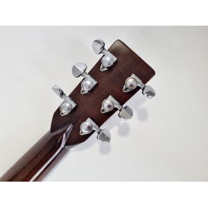 Martin D-28 Natural 1975