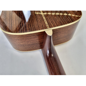 Martin D-28 Natural 1975