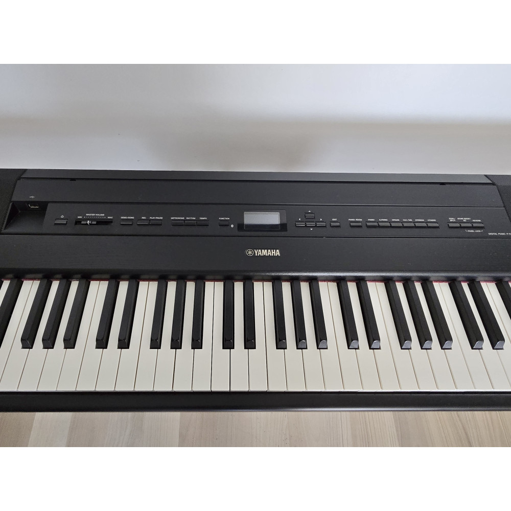 Yamaha P-515 – 88 touches NWX bois, toucher piano acoustique – Excellent état