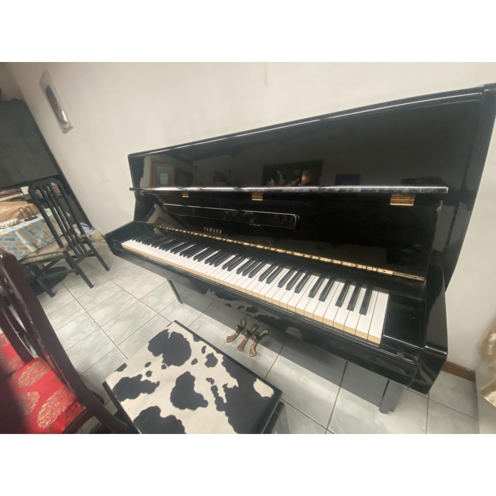 Yamaha Upright Piano