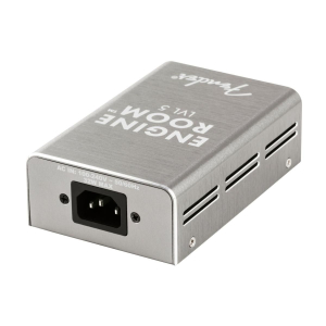 Fender Engine Room LVL5 5-output Isolated Power Supply