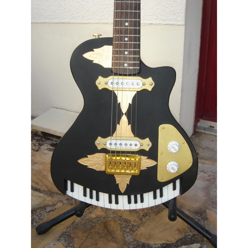 JLC Keyboard - Guitarra eléctrica