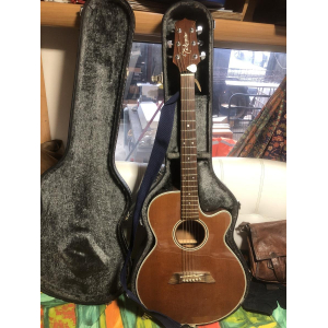 Takamine - guitarra electroacústica