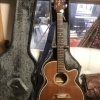Takamine - guitarra electroacústica