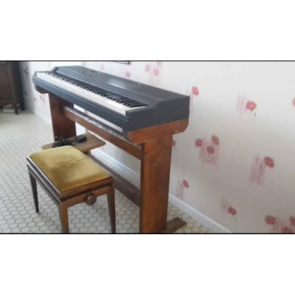 Piano digital Roland 800
