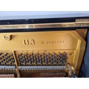 Yamaha U3 piano vertical (pedal tonal)