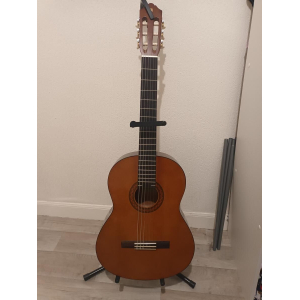 Yamaha C40 + accessories