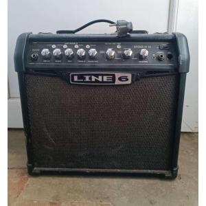 Epiphone Les Paul + Line 6 Spider IV 15-watt Amplifier