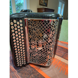 Accordiola Type 04, Year 2012