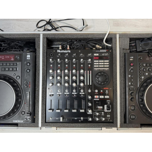 Reloop 2 RMP-3 turntables + Numark mixer