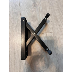 Tobago classical guitar hard case + footrest