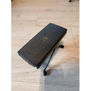 Tobago classical guitar hard case + footrest