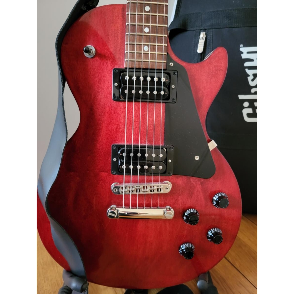 La Gibson Les Paul T Faded 2017 en Worn Cherry