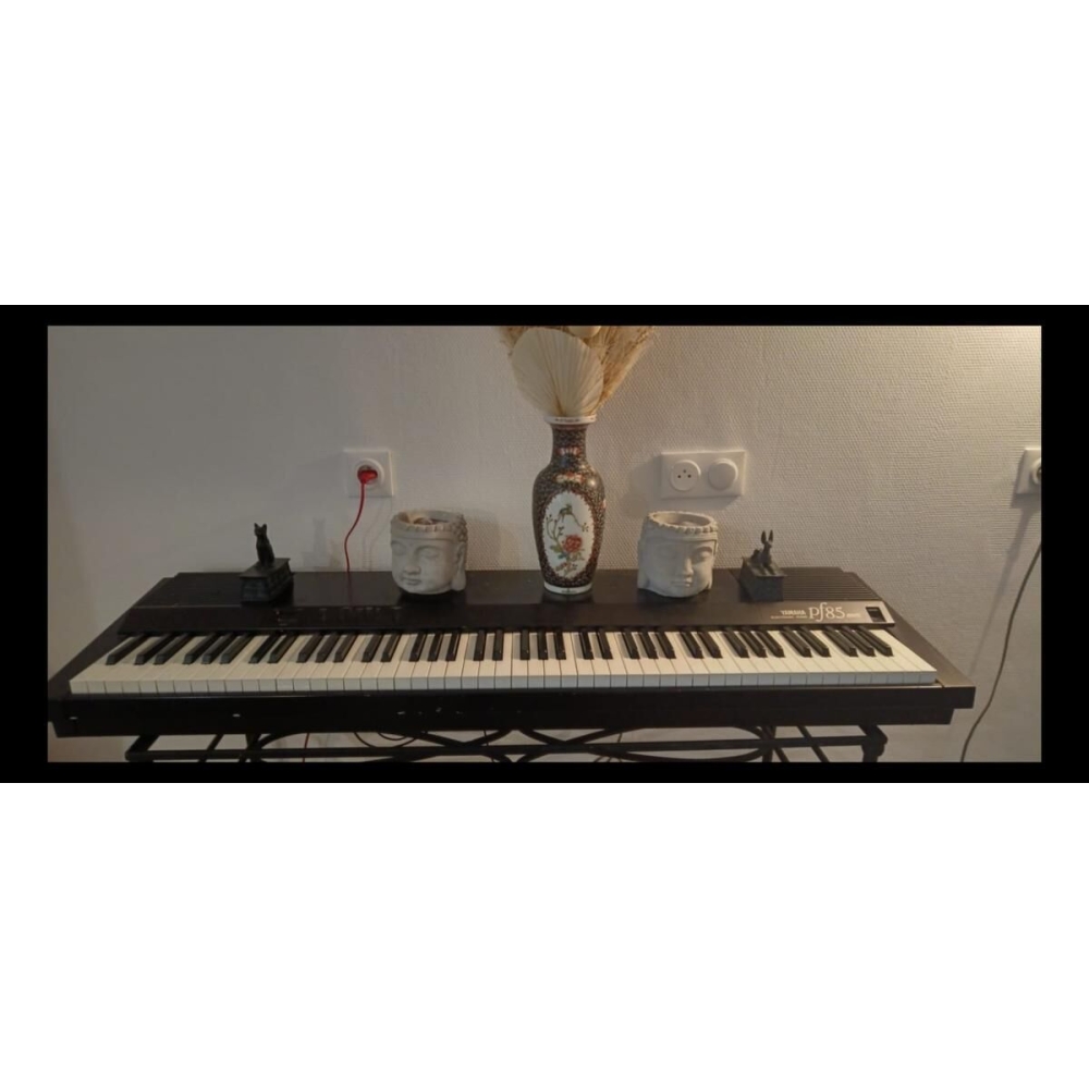 Yamaha pf85