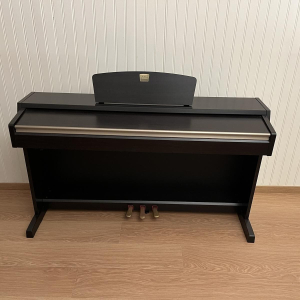 Clavinova CLP 220 - Piano numérique Yamaha