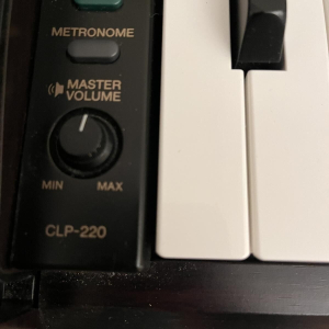 Clavinova CLP 220 - Yamaha Digital Piano